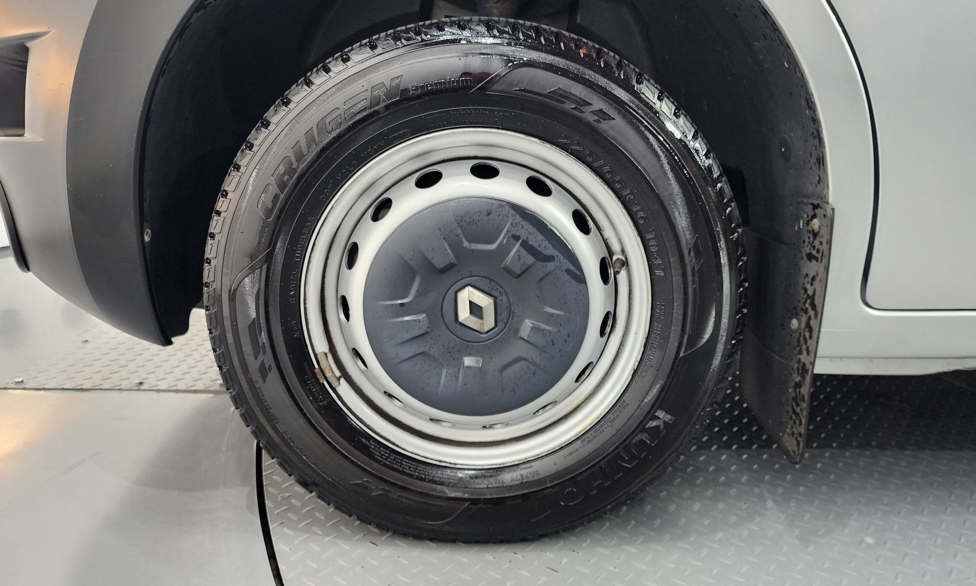 Image 4