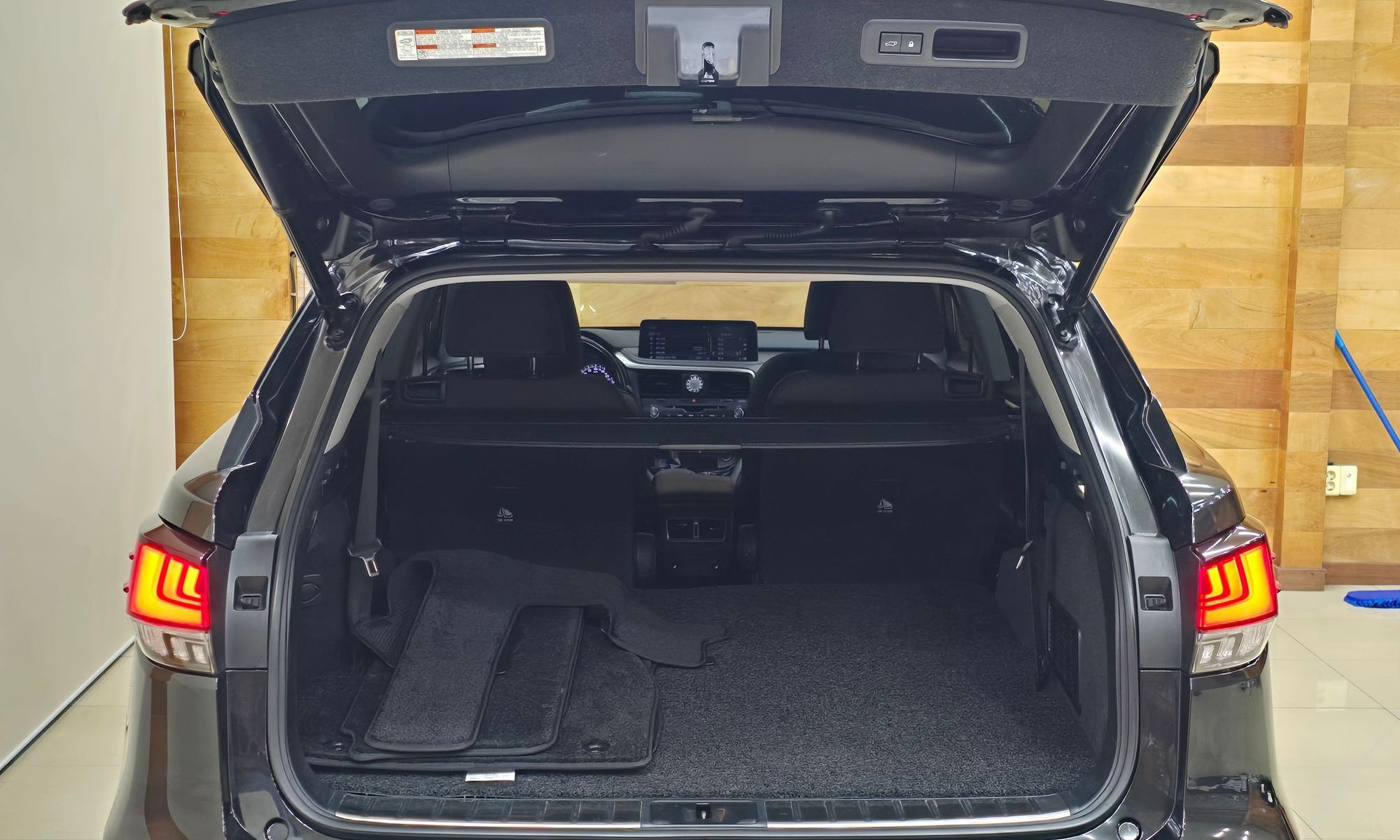 Image 19