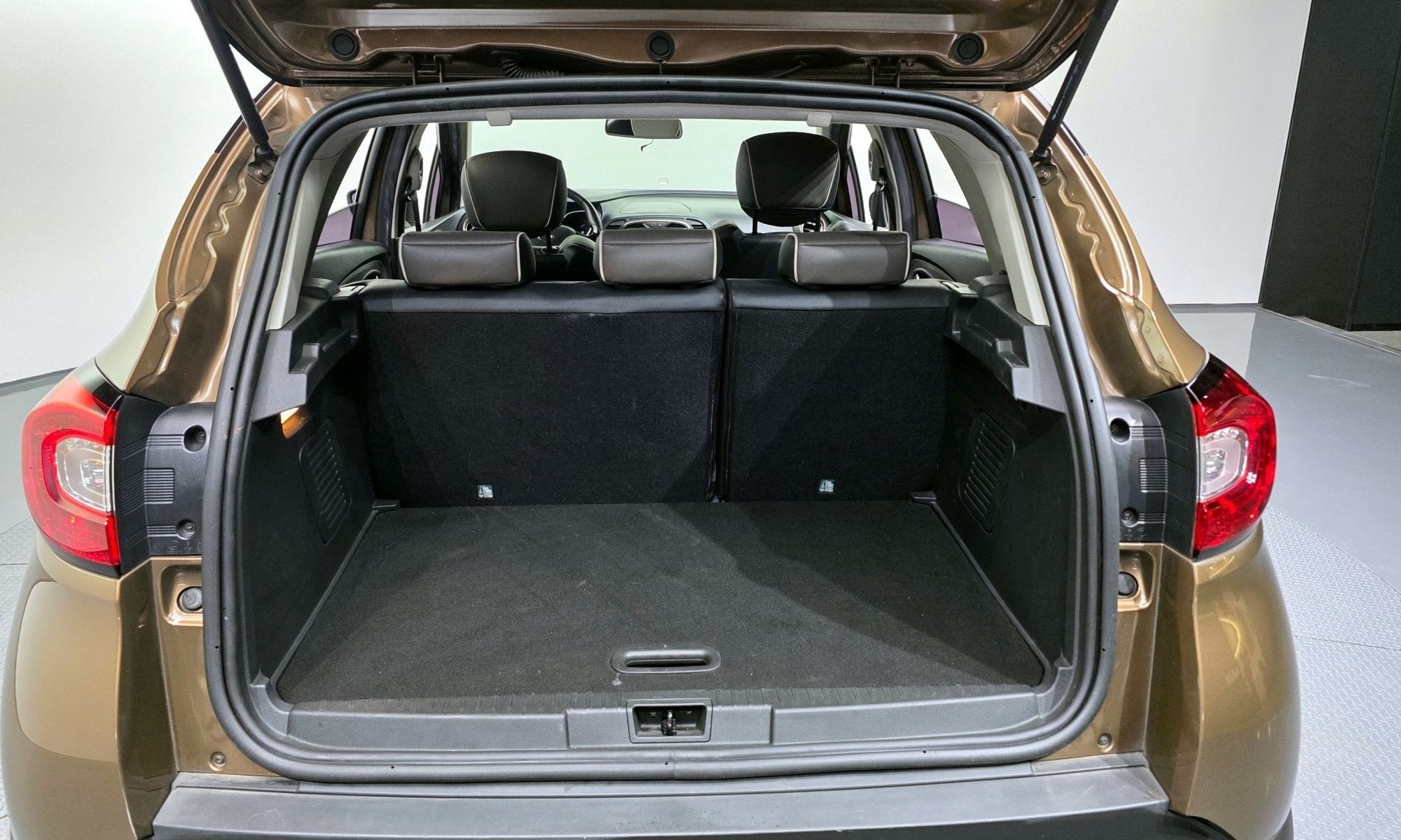 Image 19