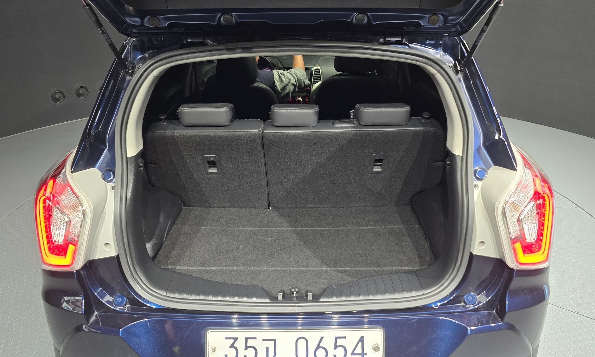 Image 19