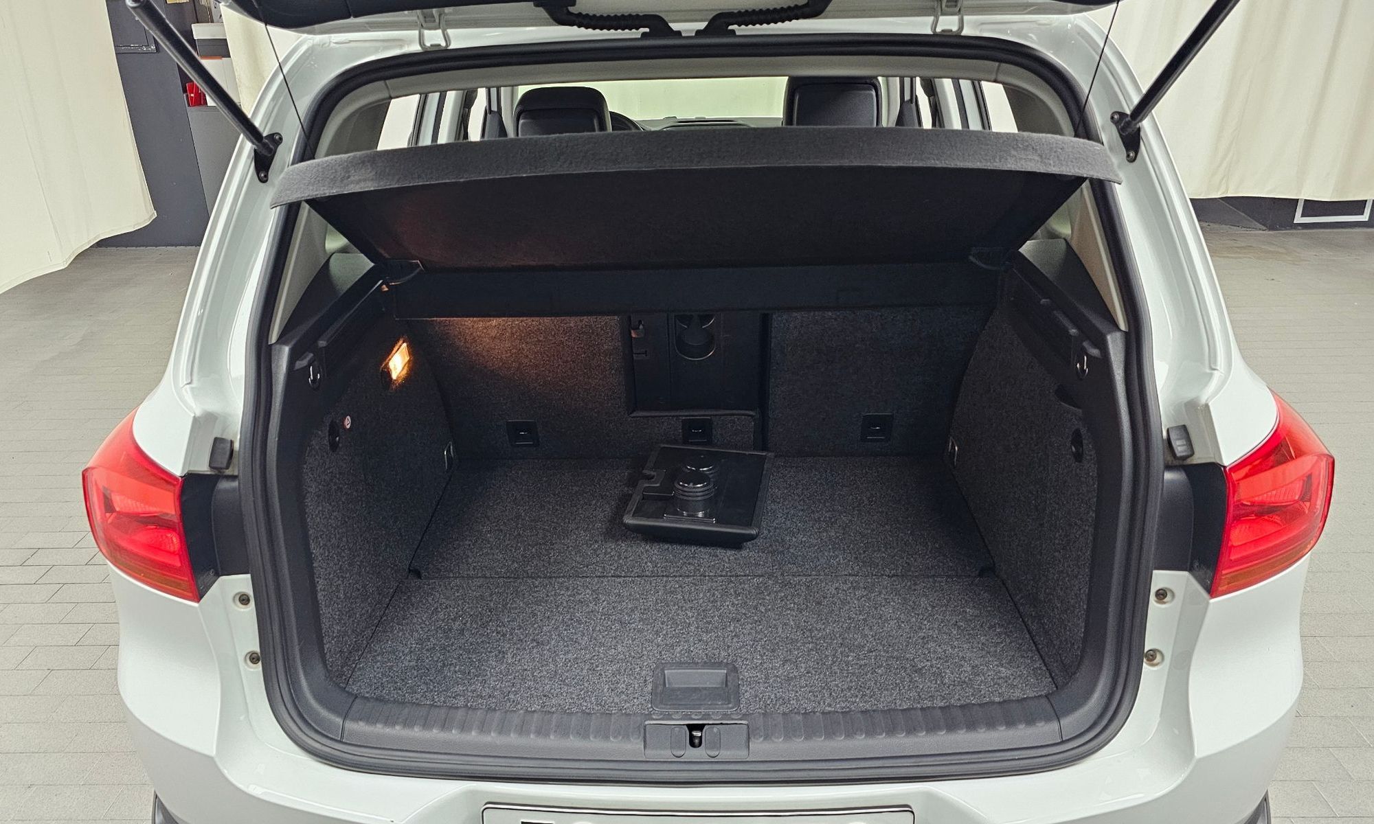 Image 19