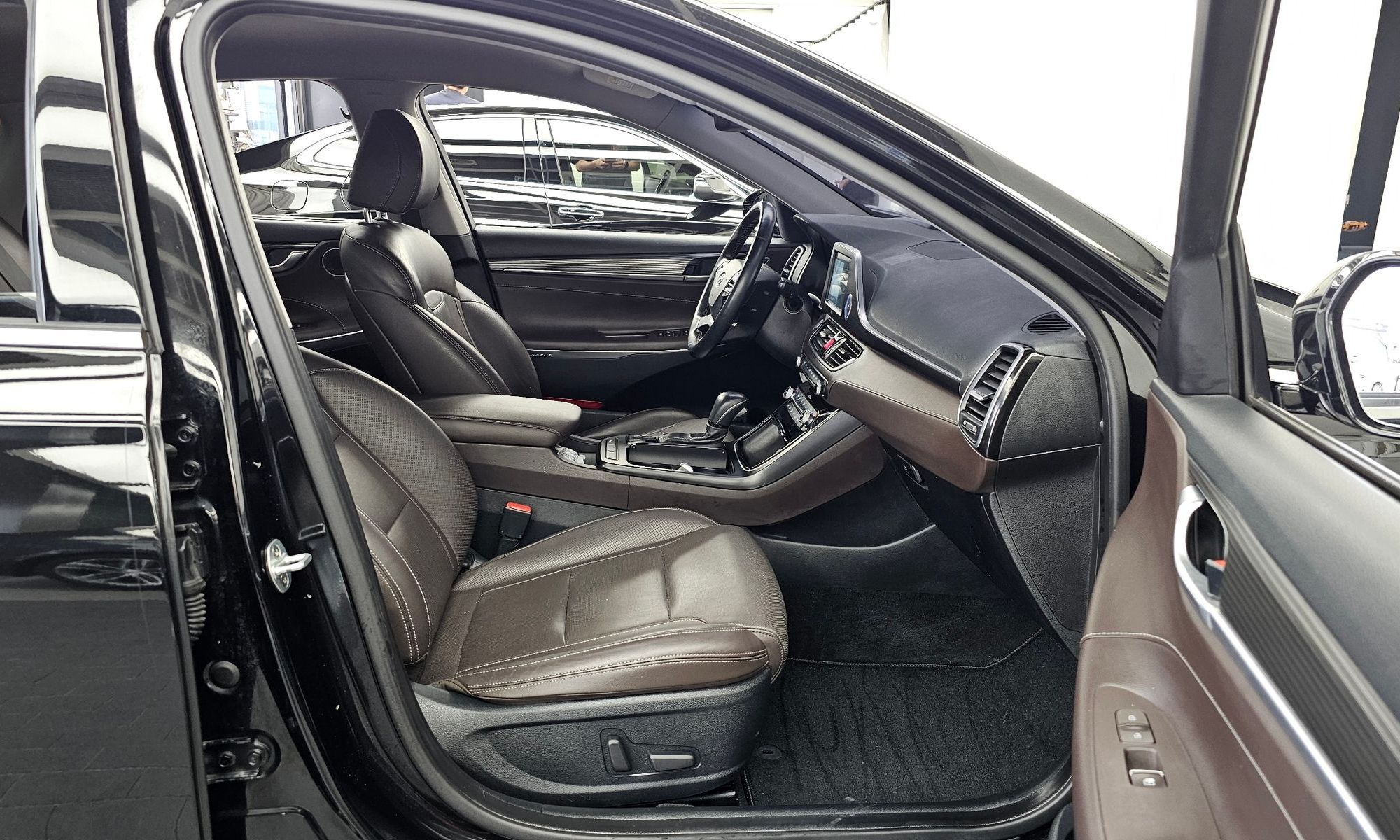 Image 10