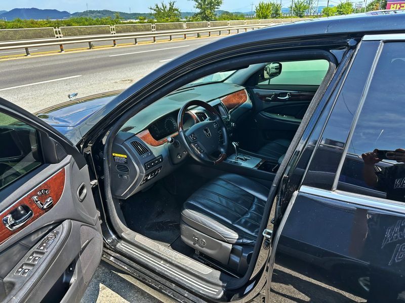 Image 8