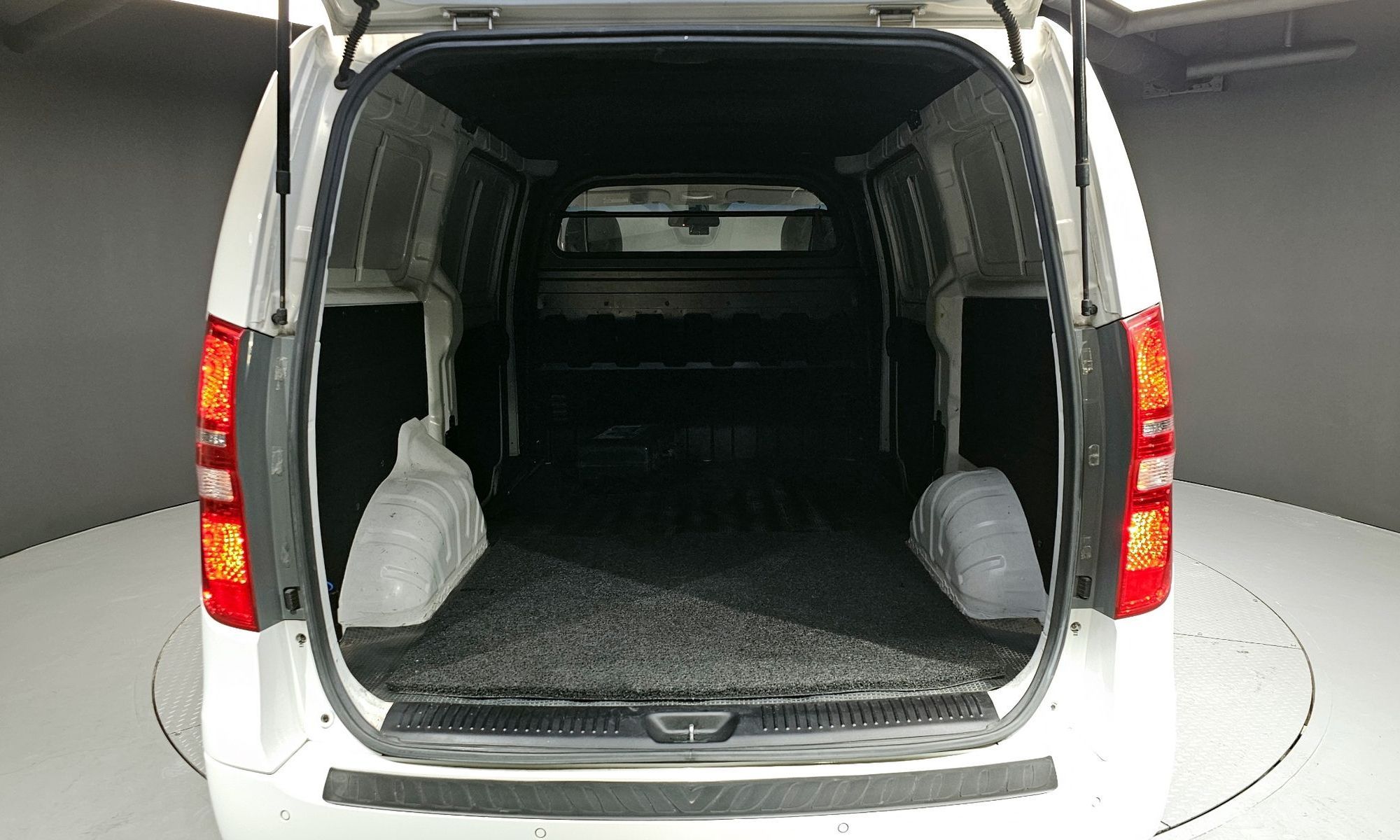 Image 19