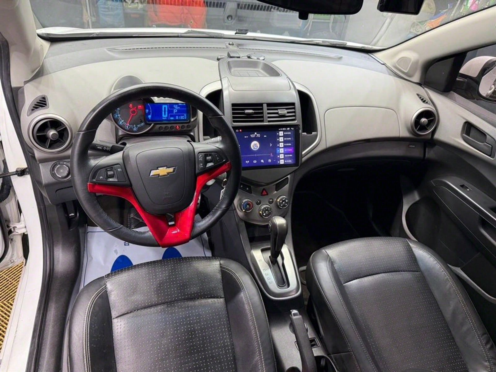 Image 4