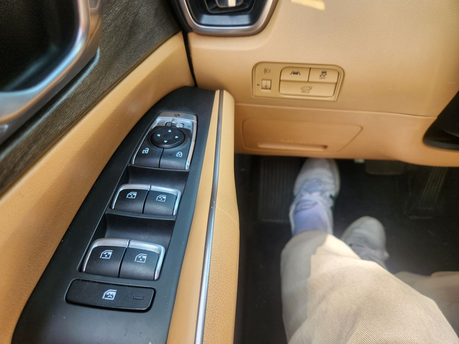 Image 12