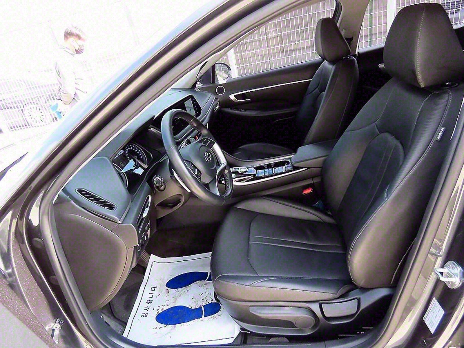 Image 4