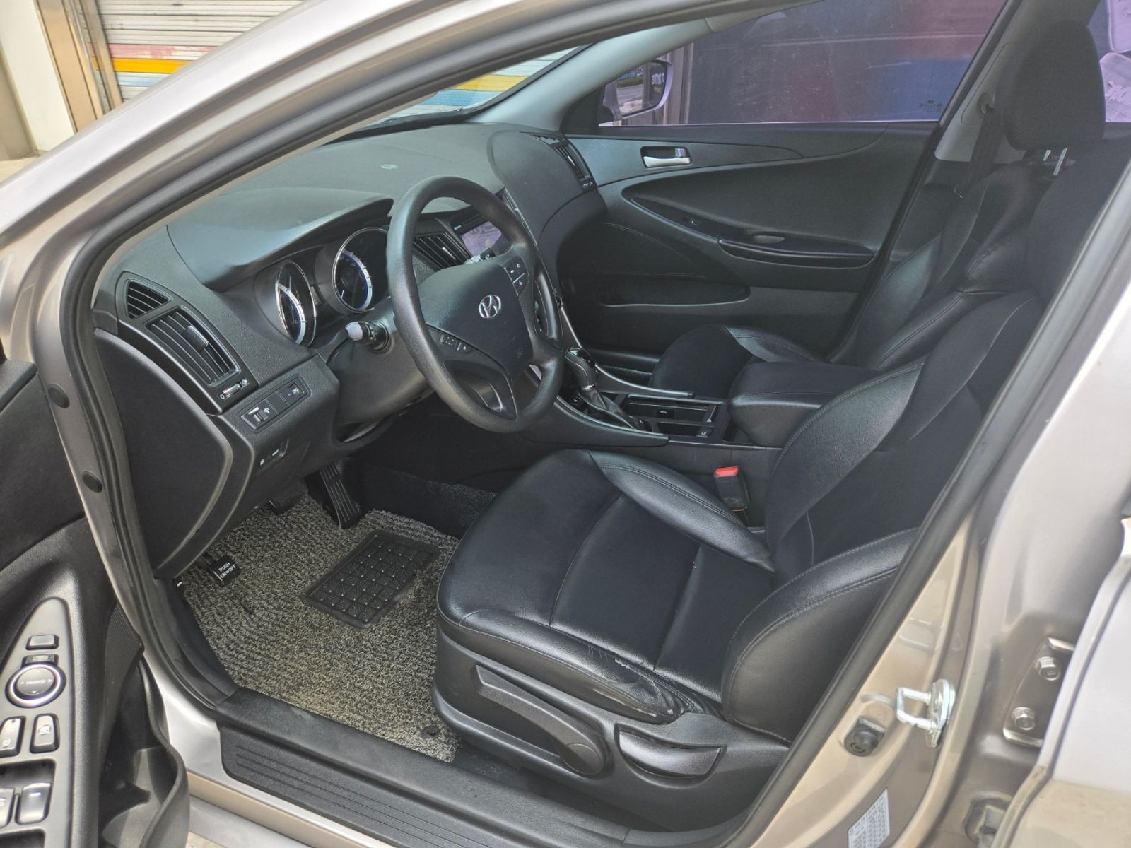 Image 12