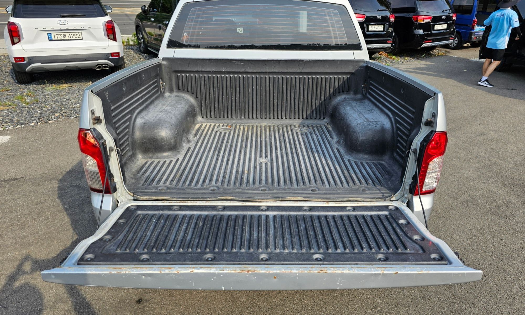 Image 19