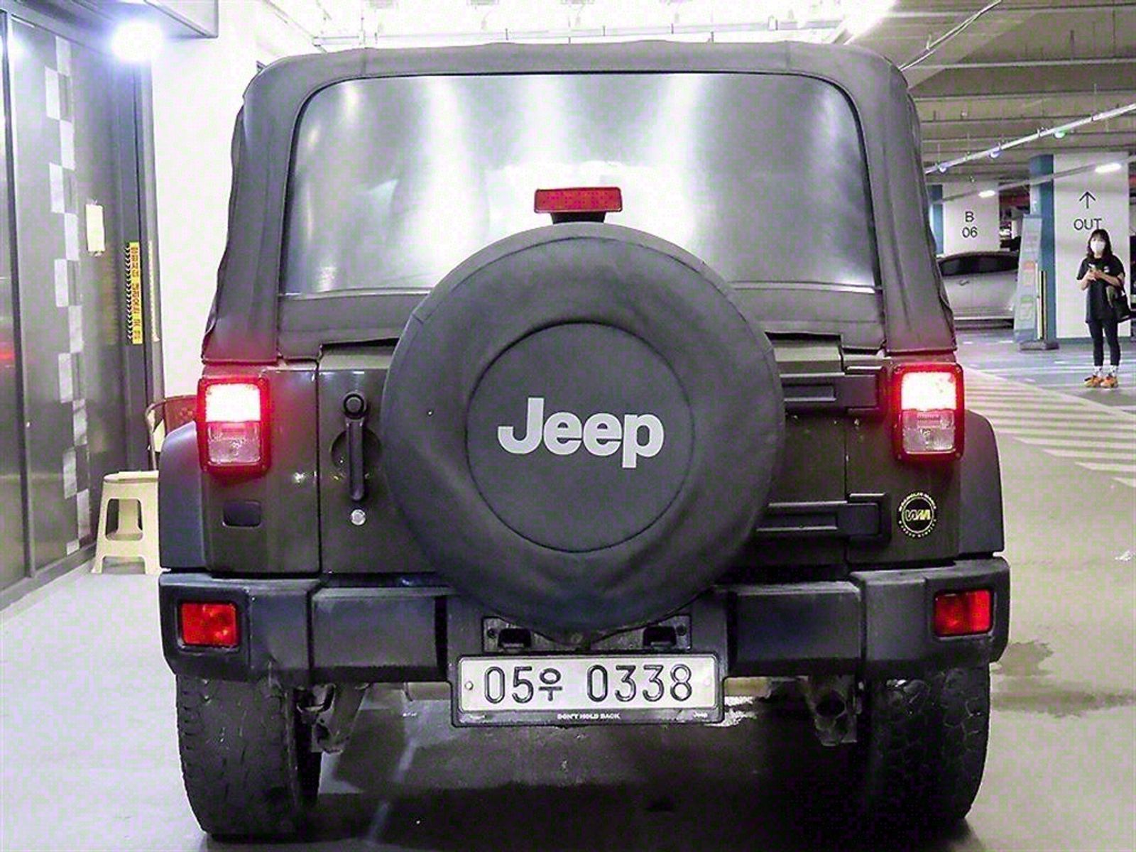 Image 4