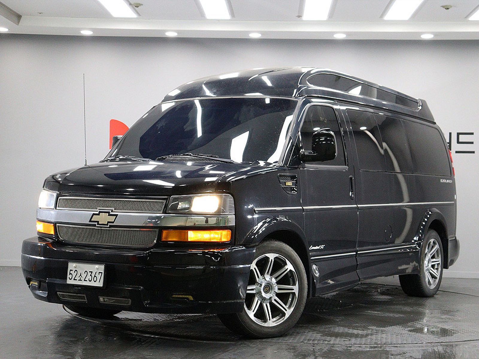 Image 0