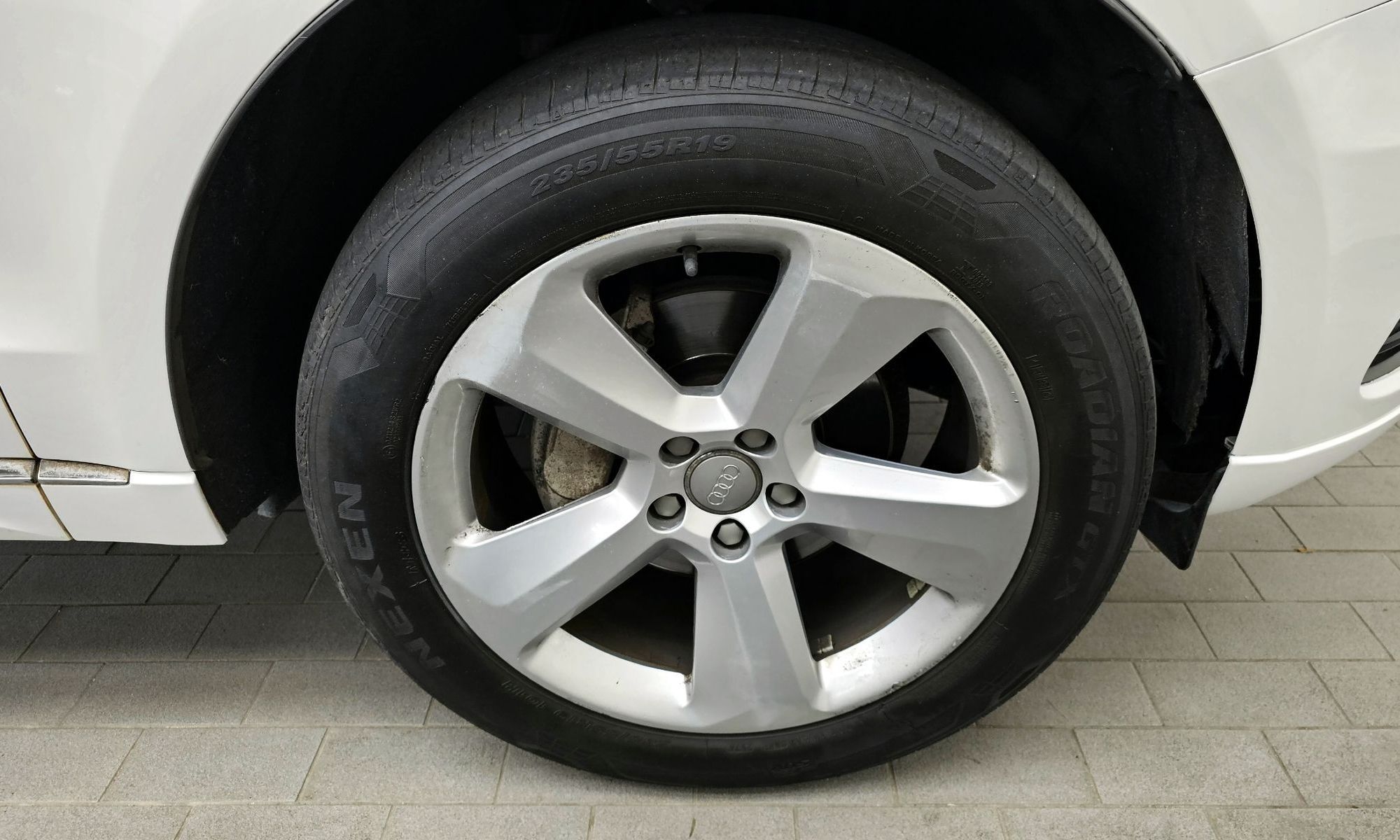 Image 4