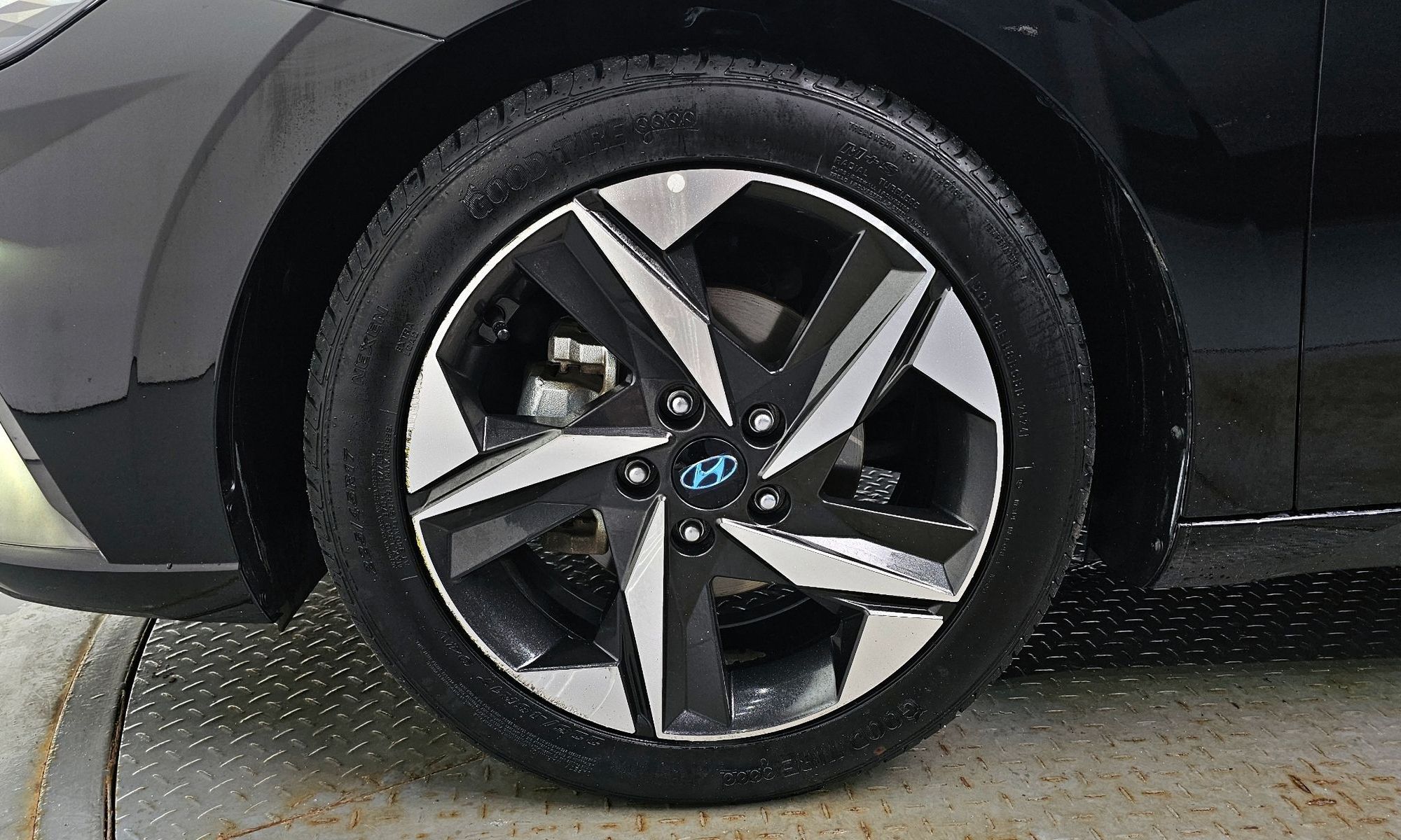 Image 4