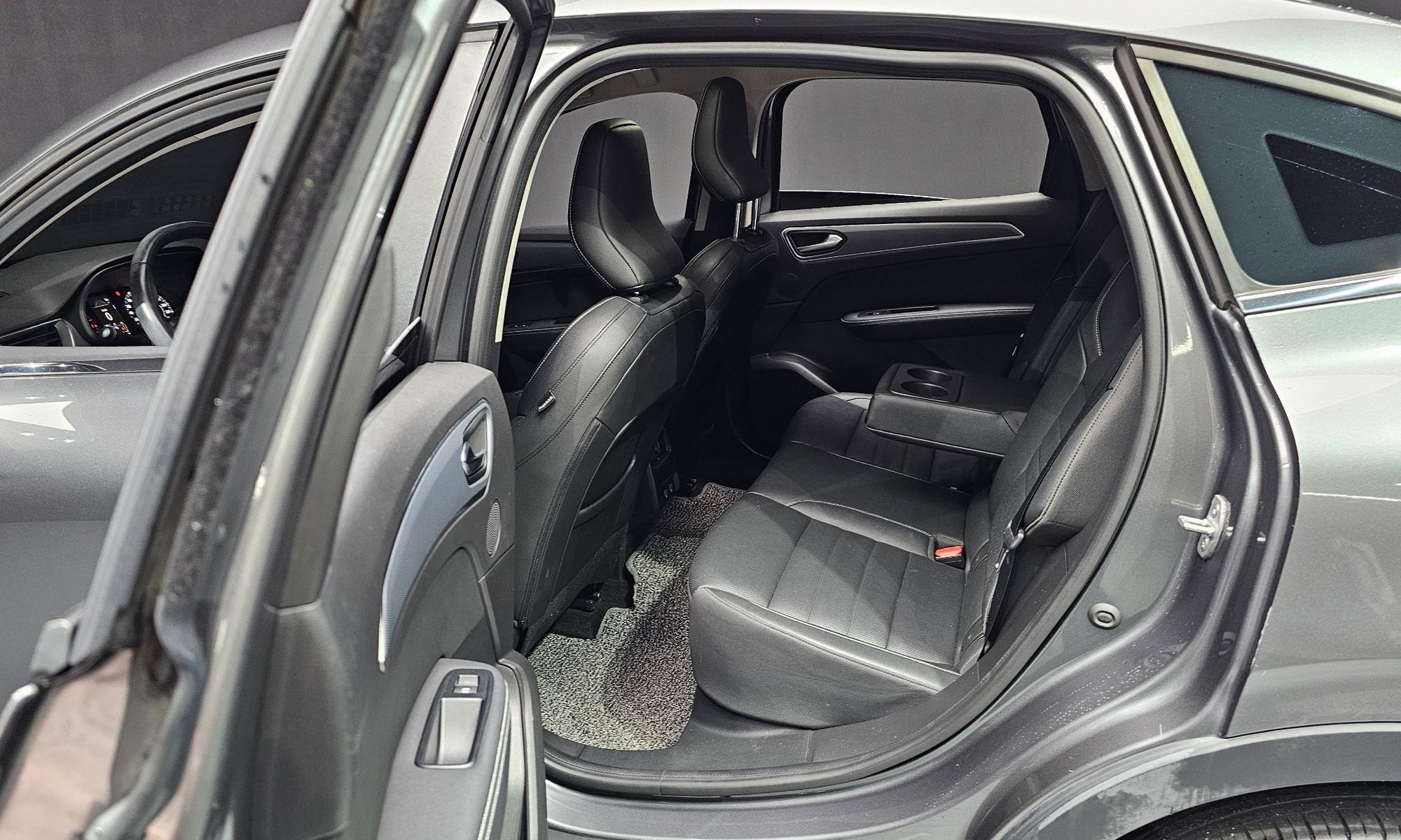 Image 11