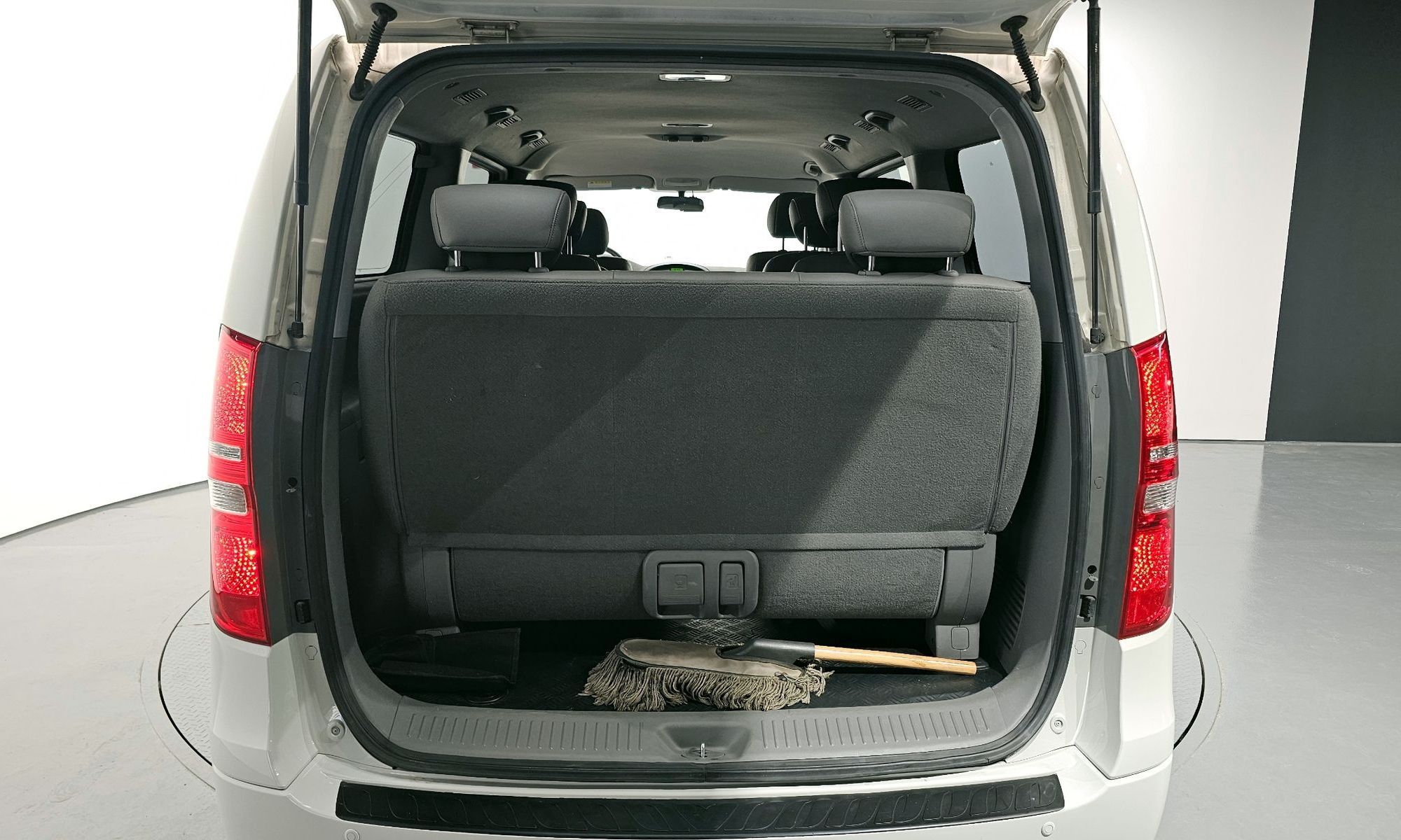 Image 19