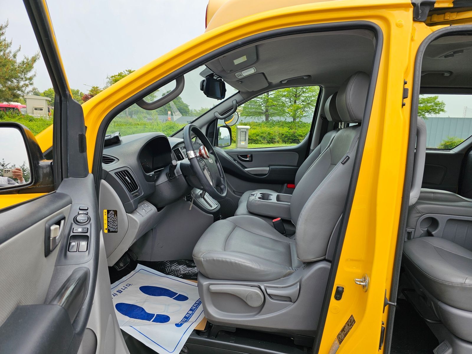 Image 10