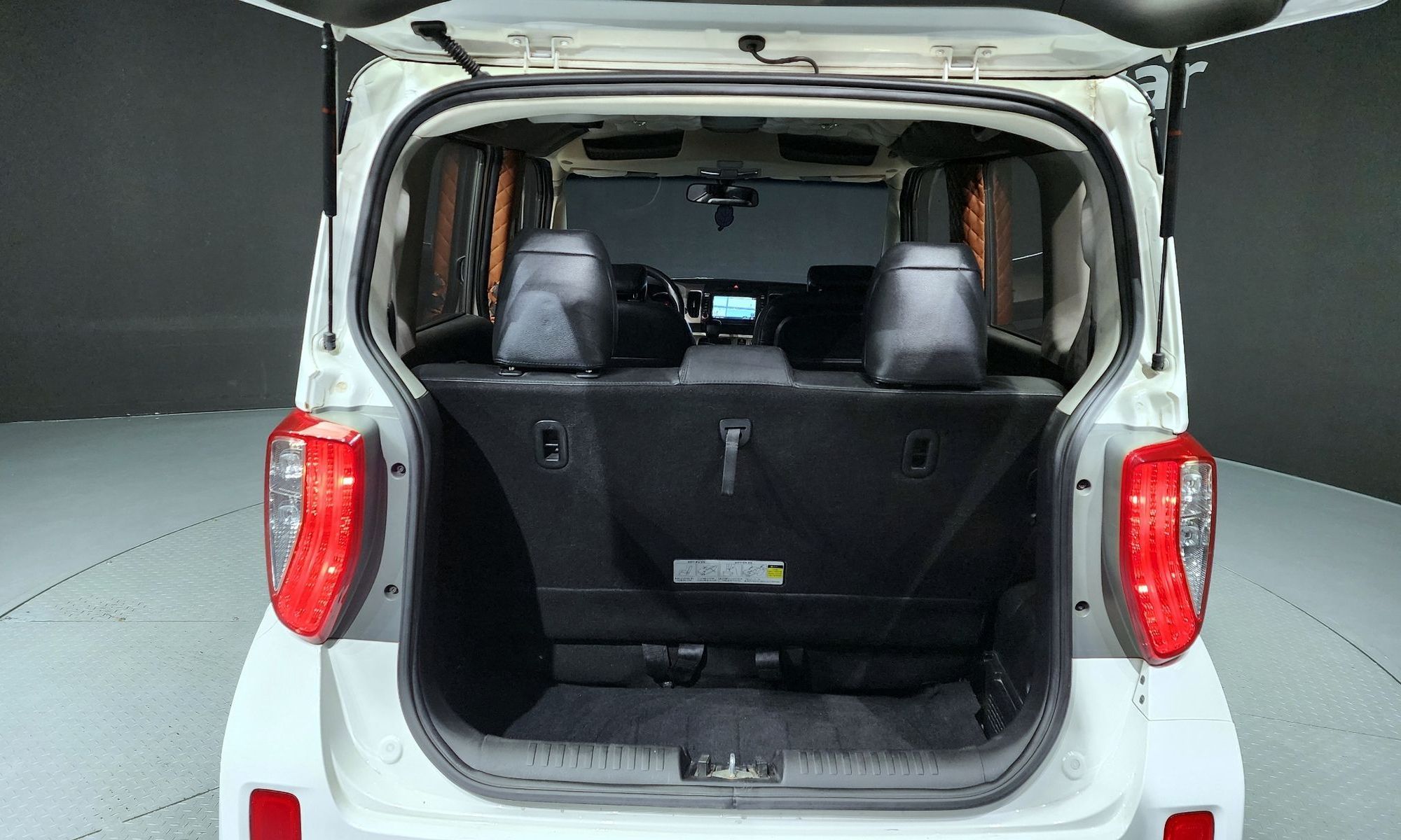 Image 19