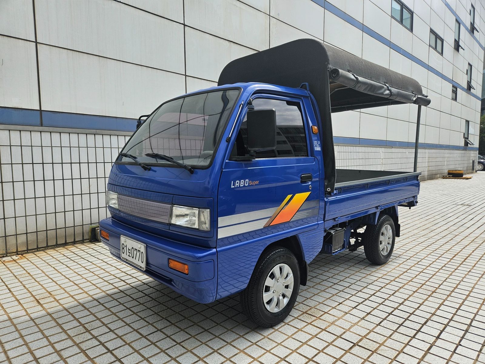 Image 0