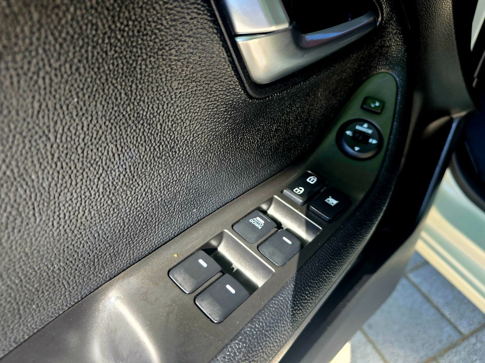 Image 9