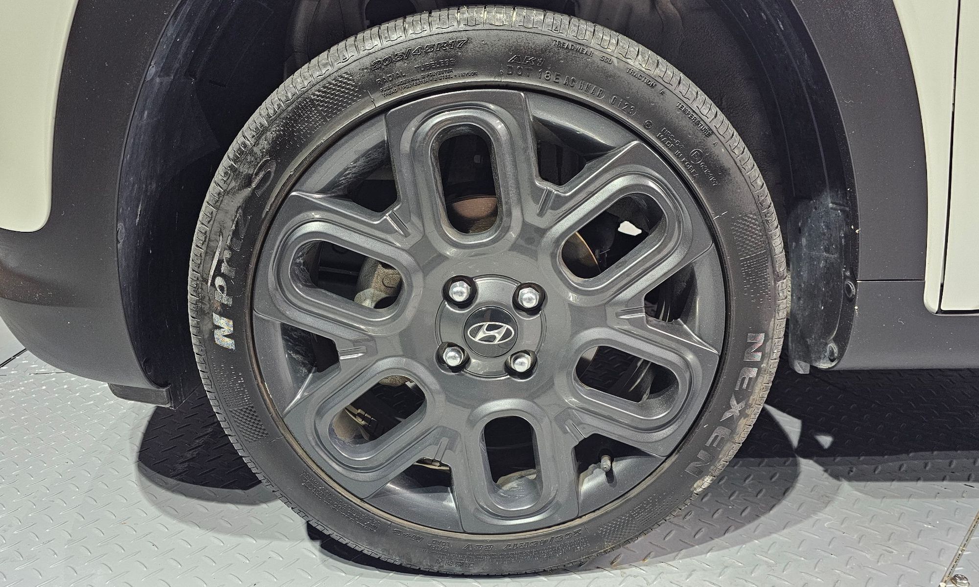 Image 4