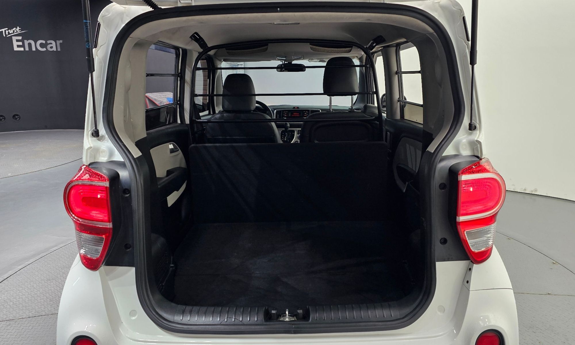 Image 19