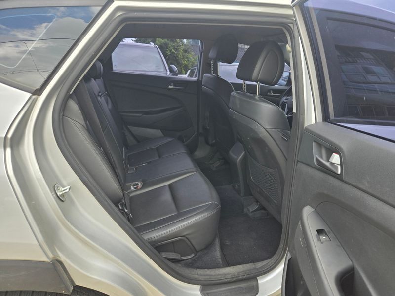 Image 12