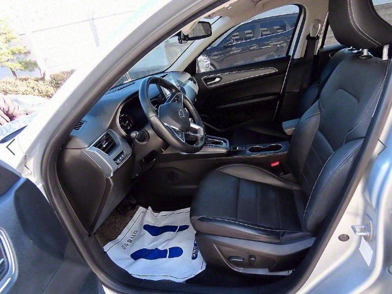 Image 4