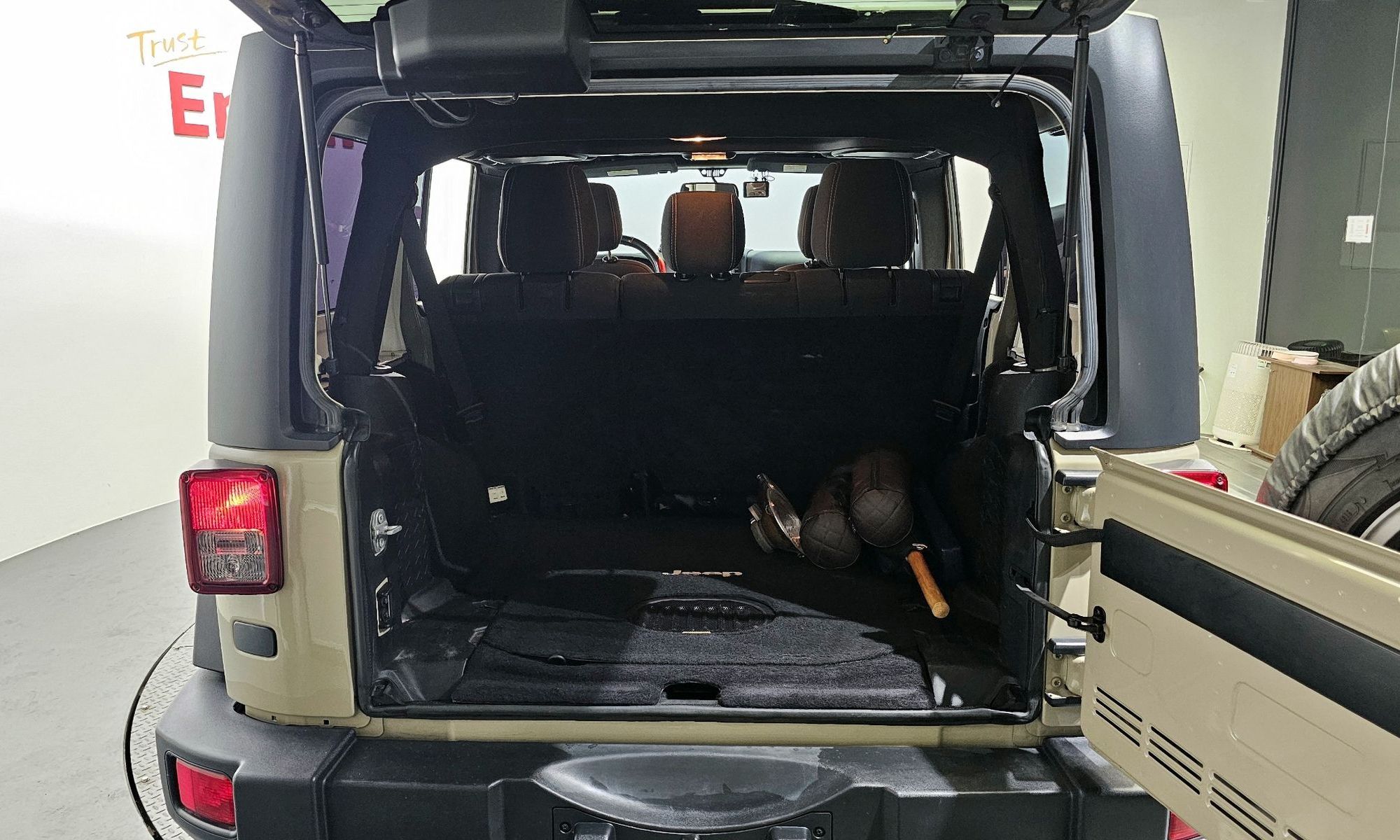 Image 19