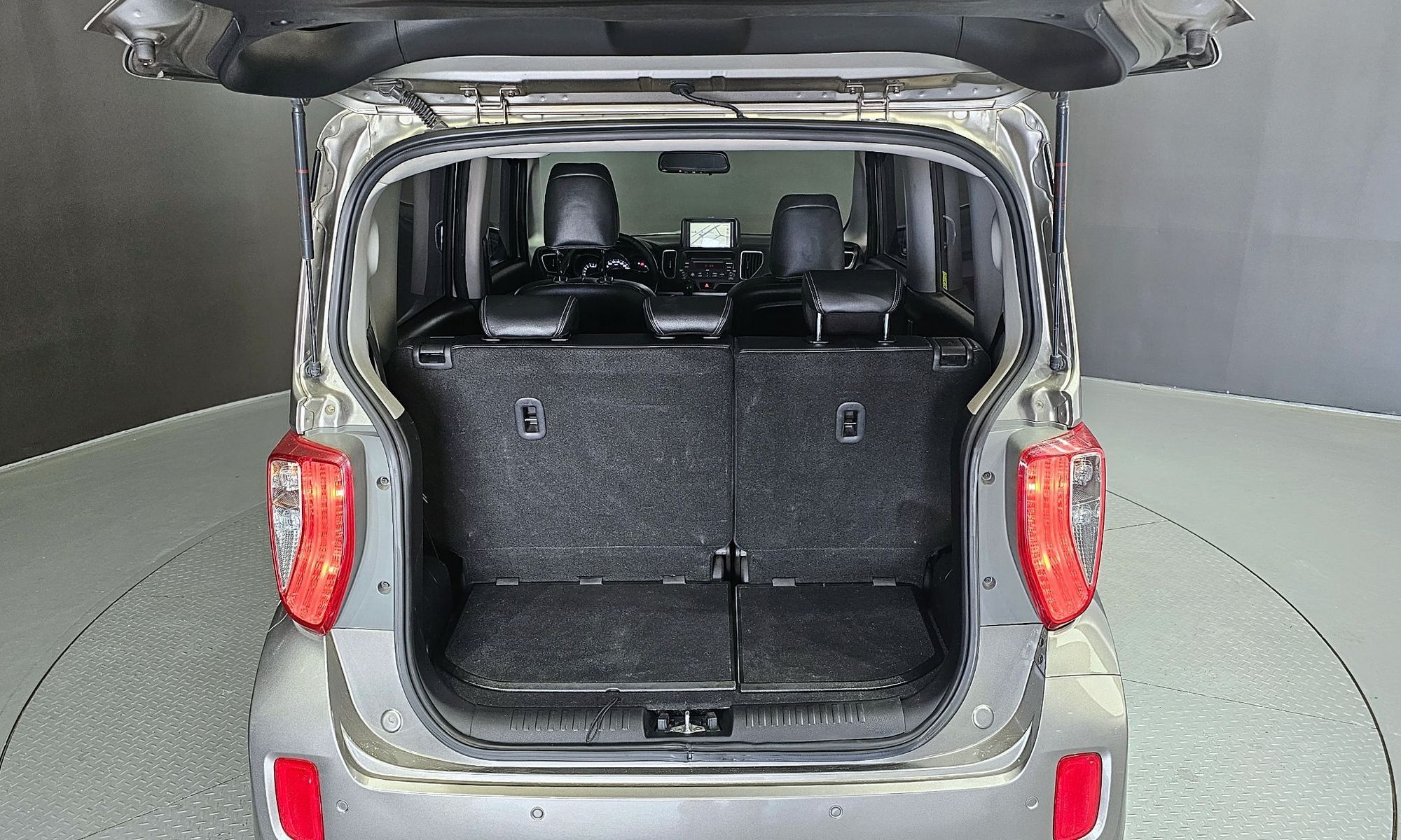 Image 19