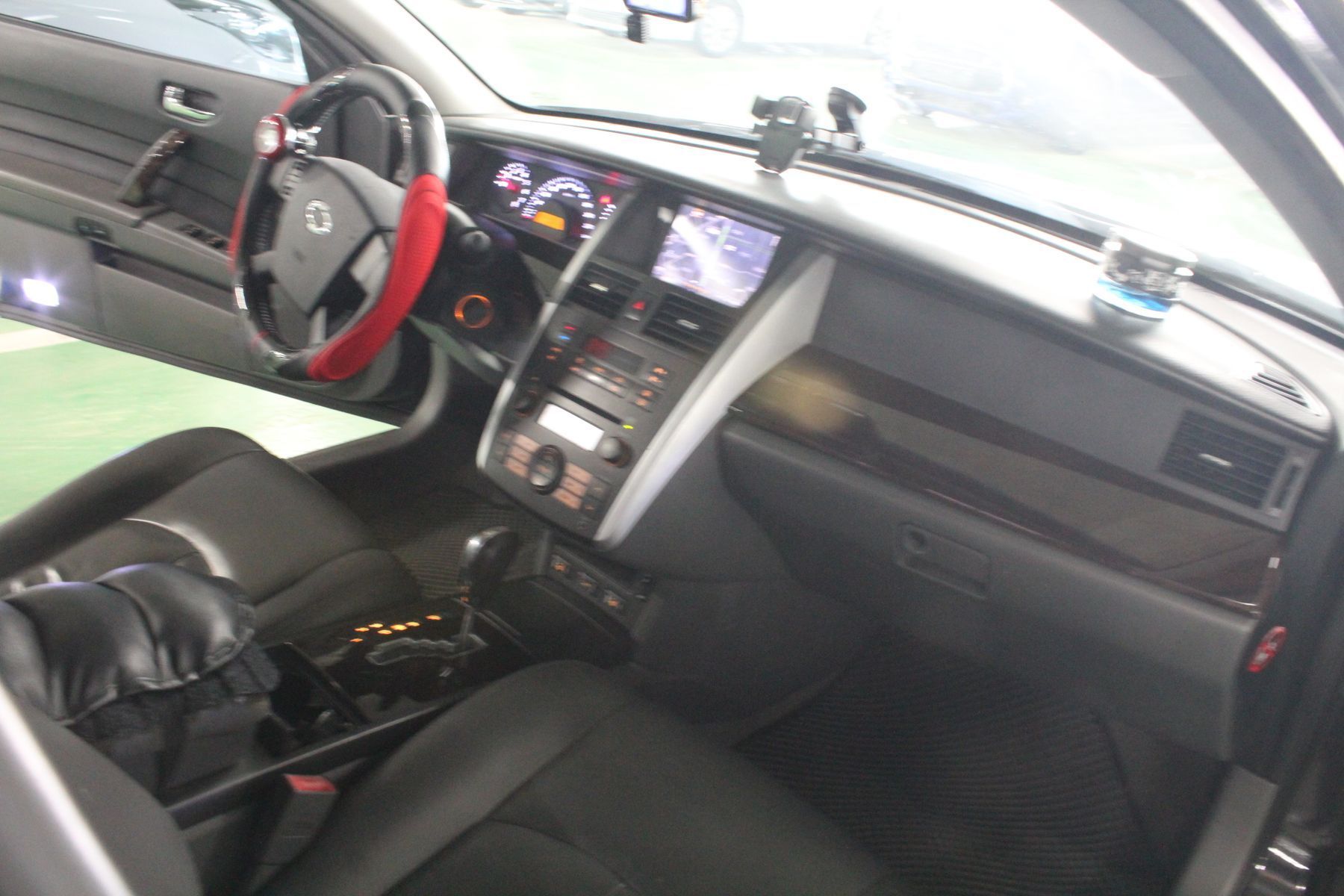 Image 4
