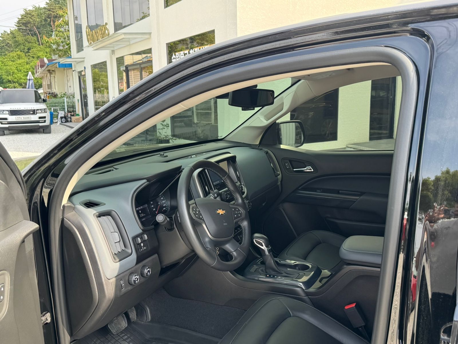 Image 6