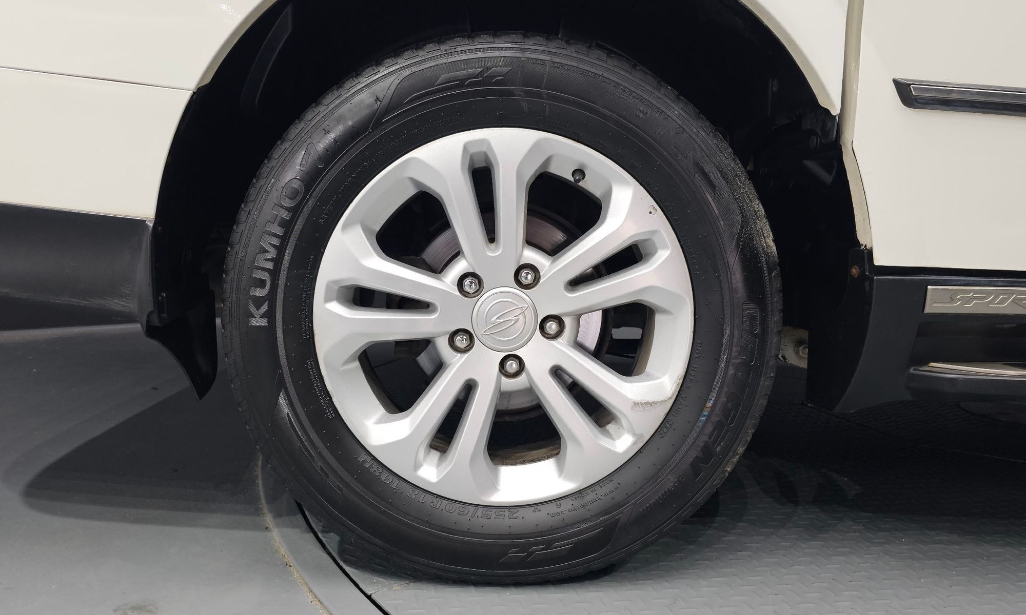 Image 4