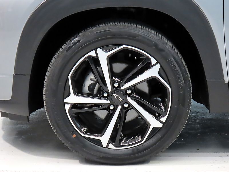 Image 4
