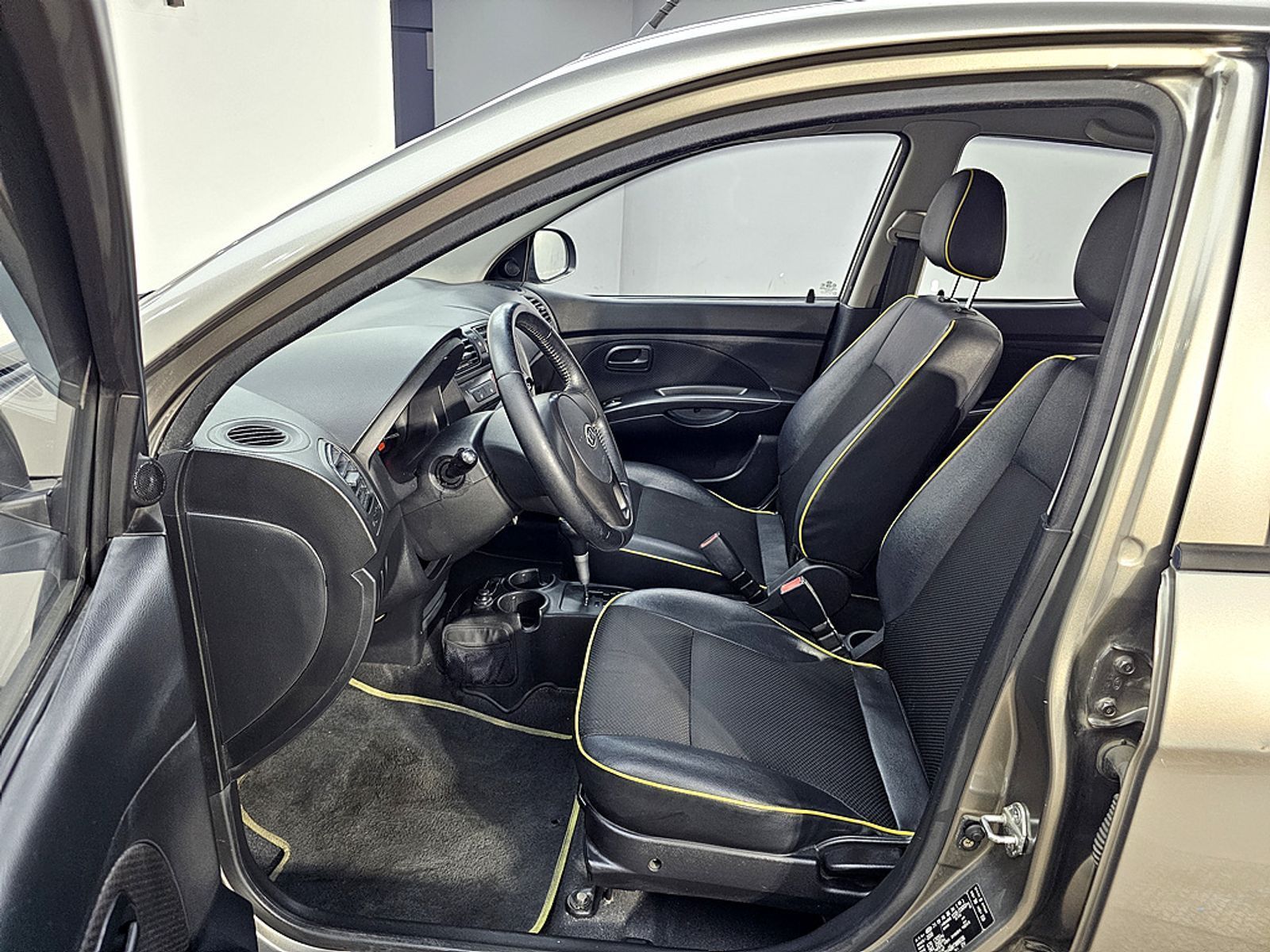 Image 7