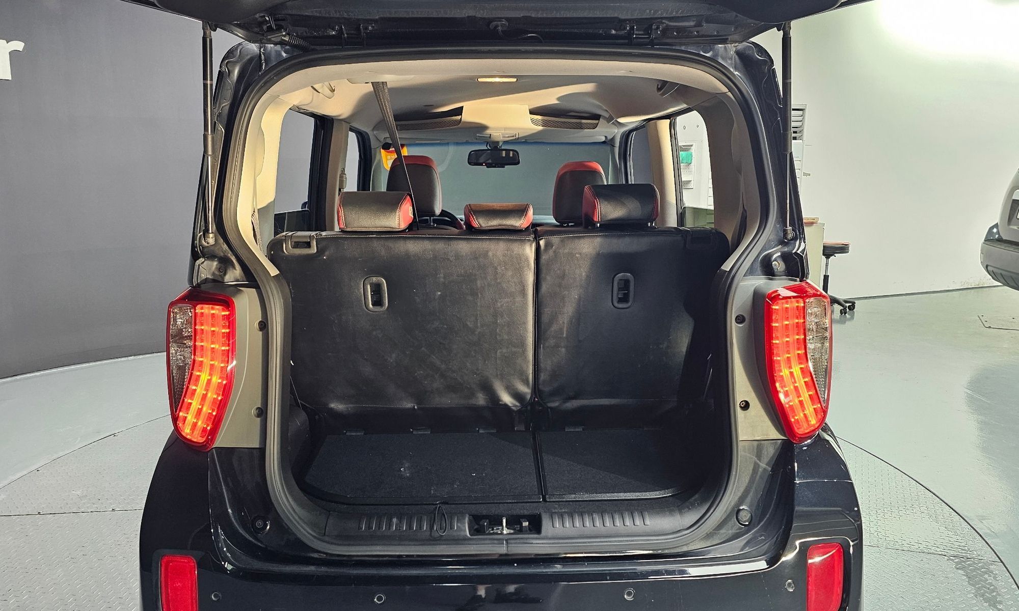Image 19
