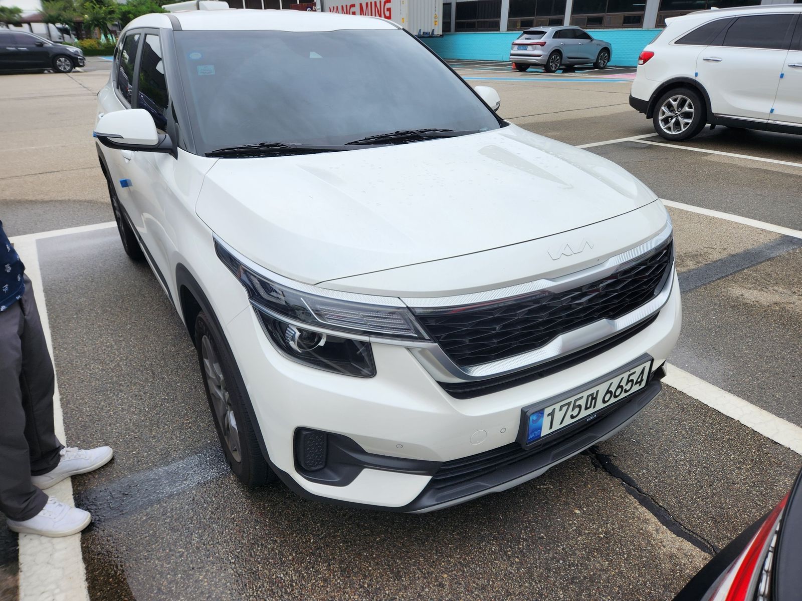 Image 1