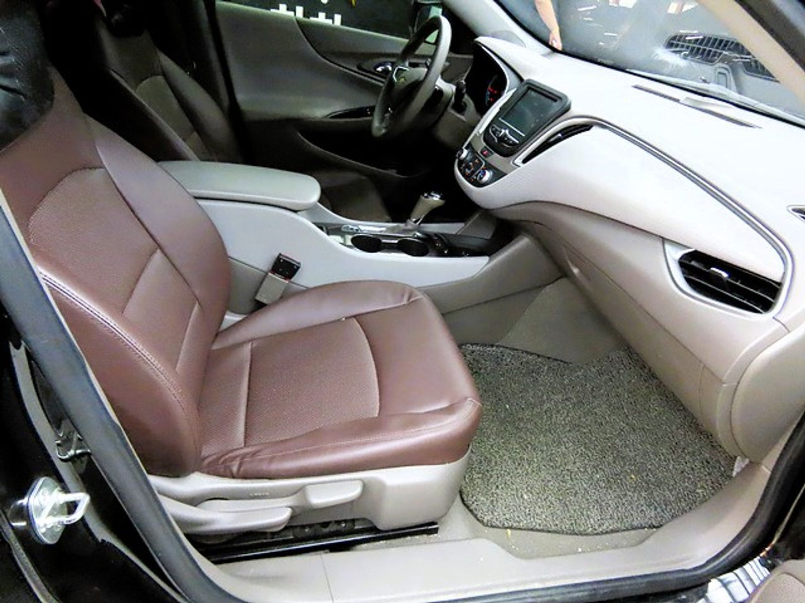 Image 7