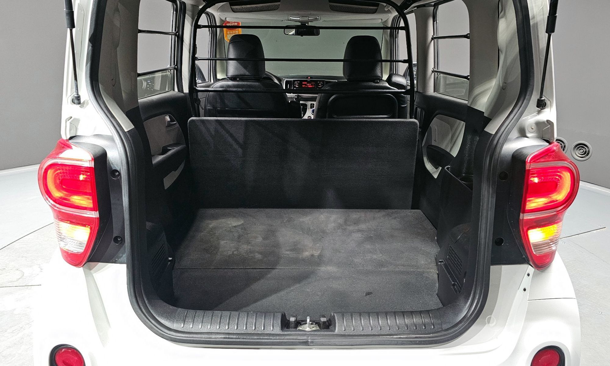 Image 19