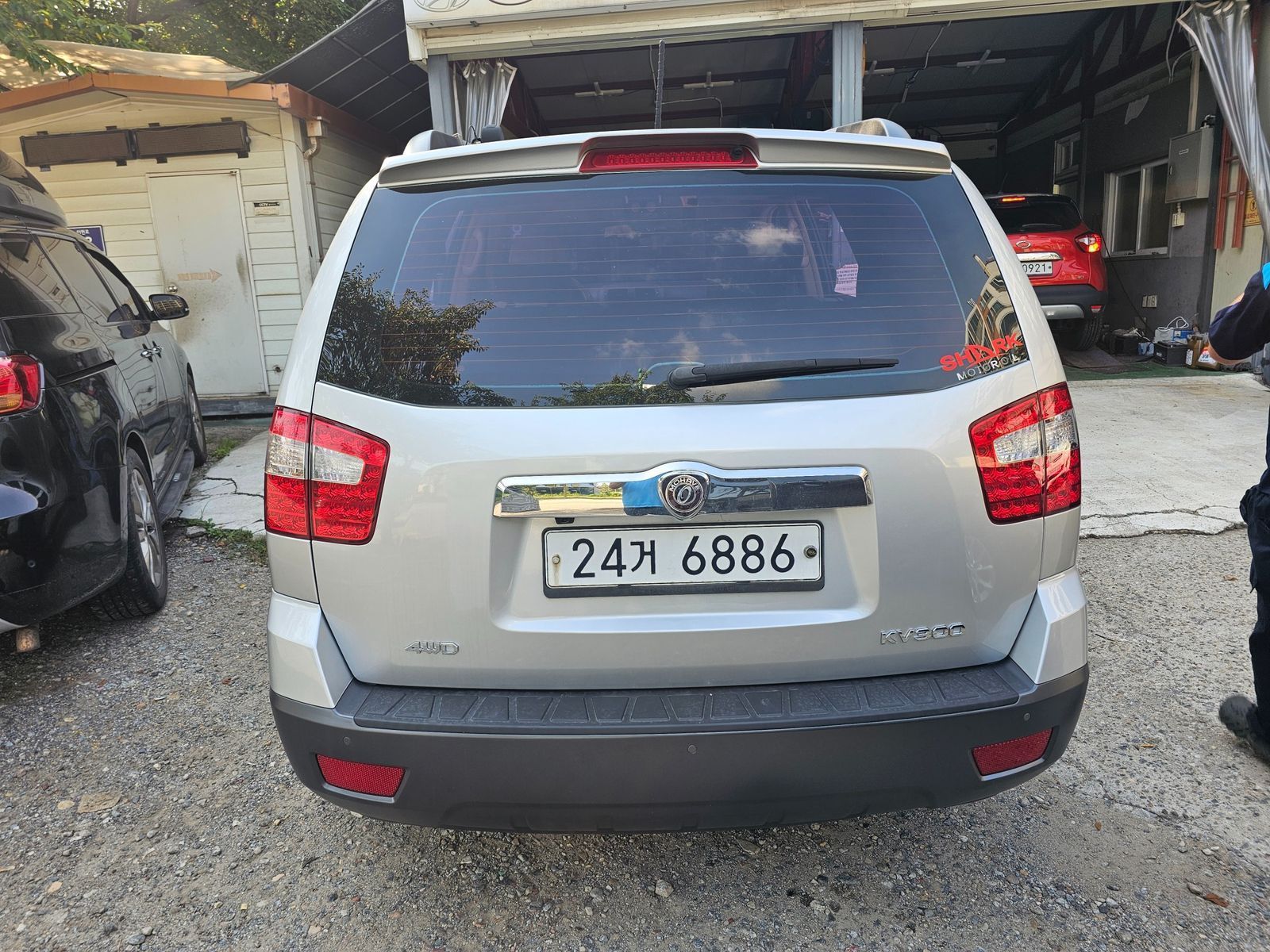 Image 3