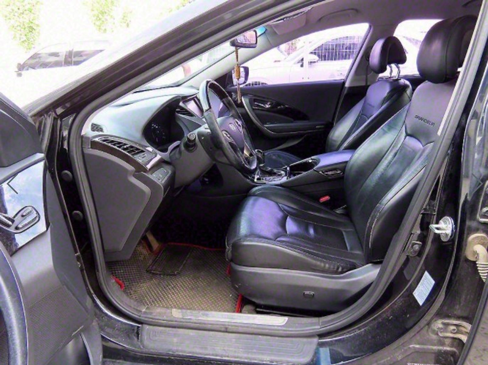 Image 4