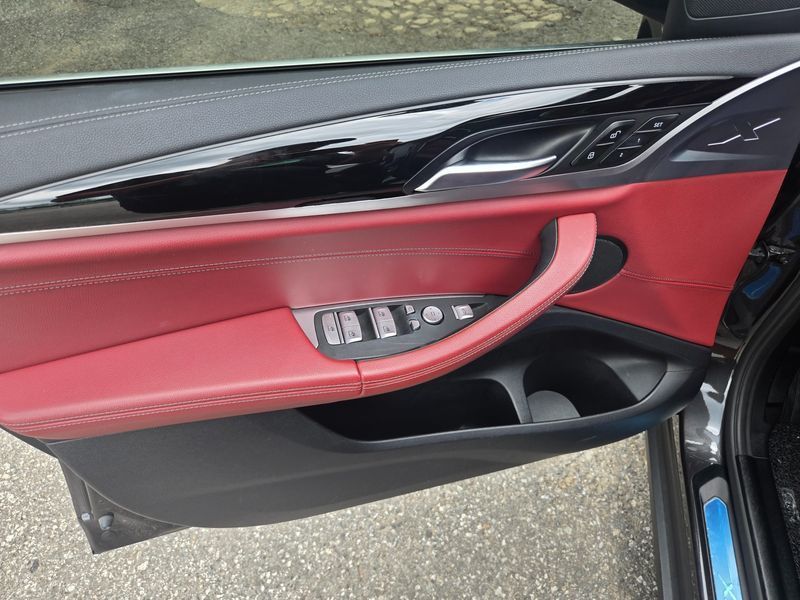 Image 10