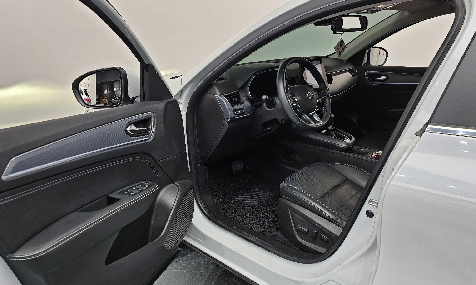 Image 9