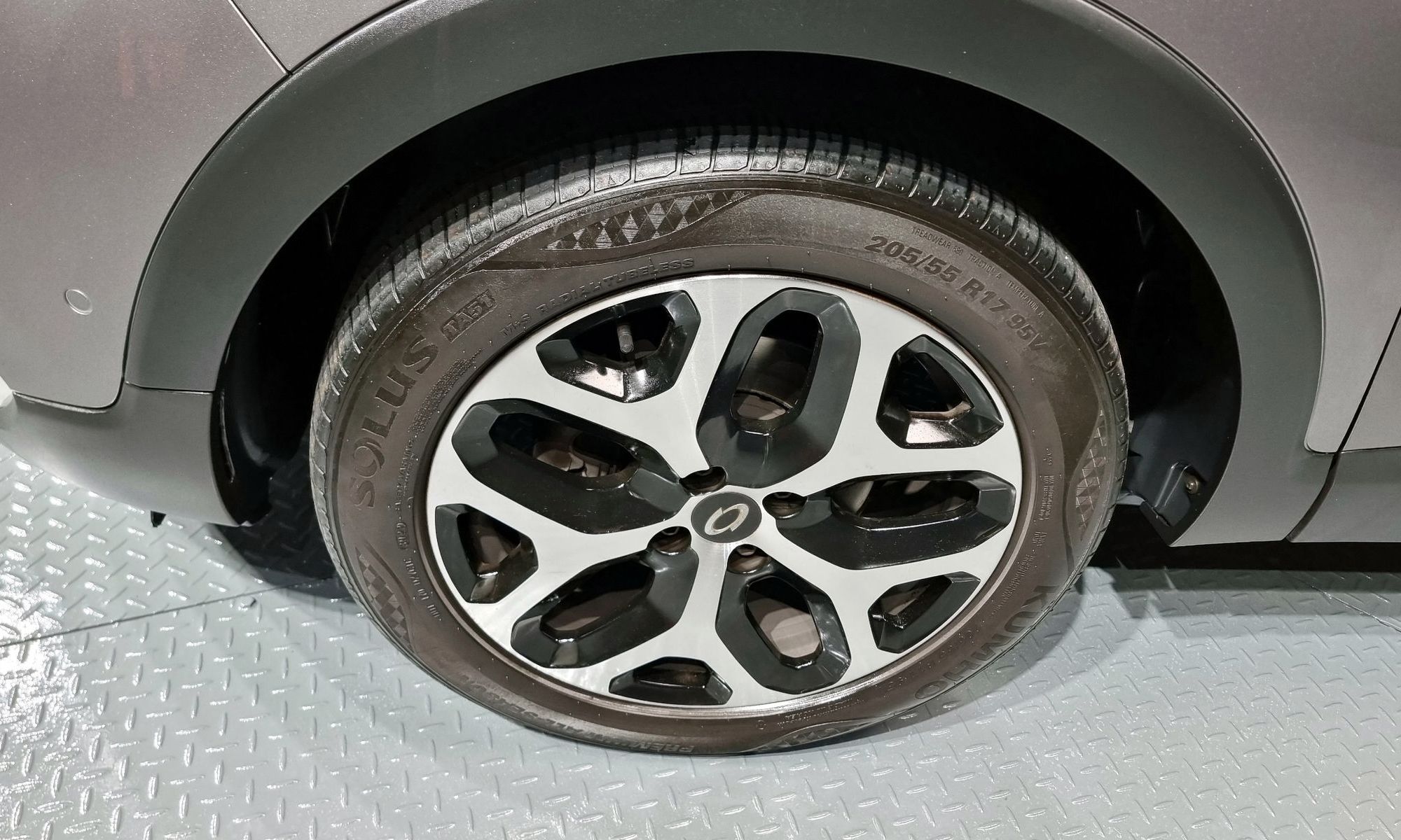 Image 4
