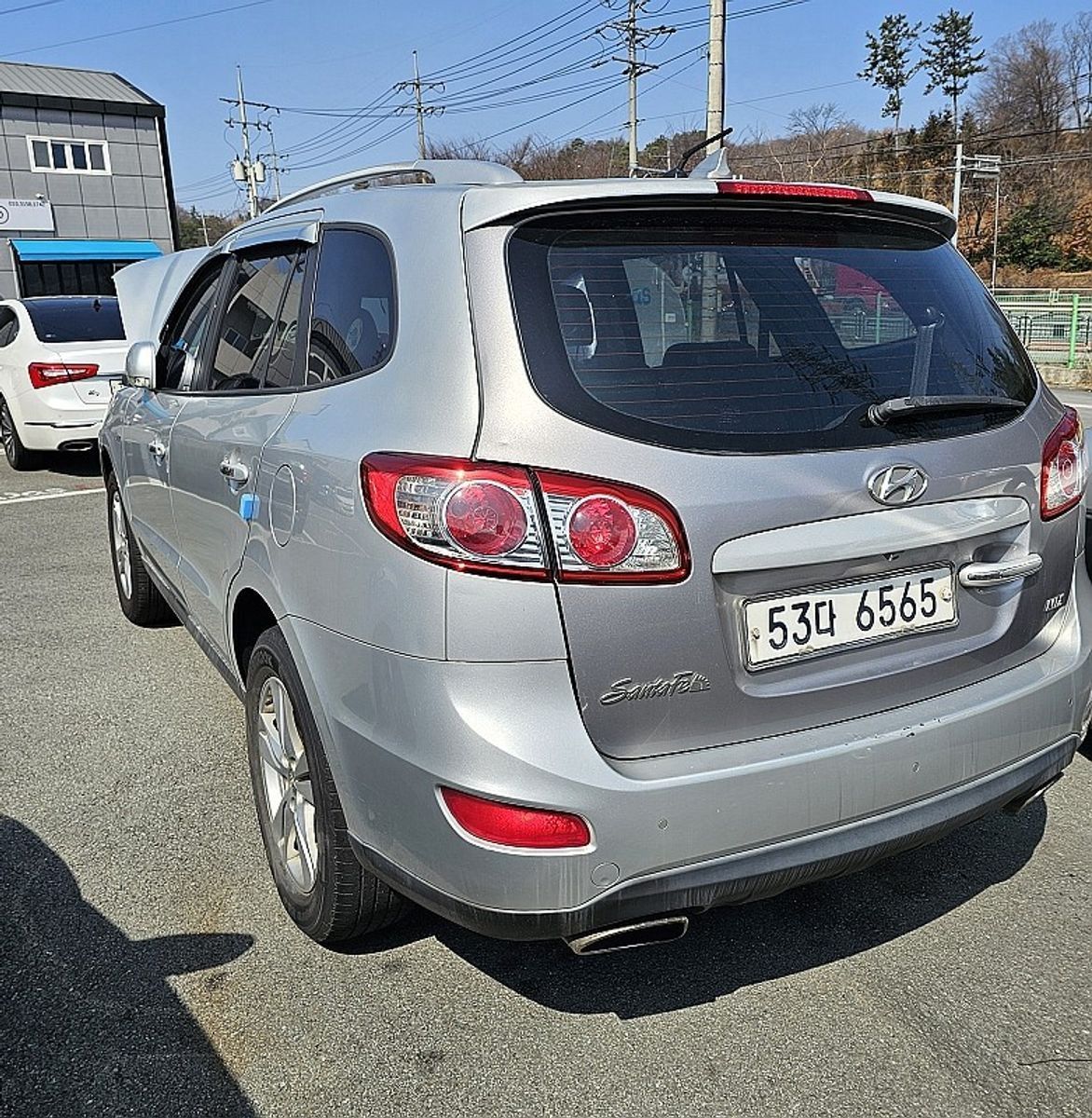 Image 4