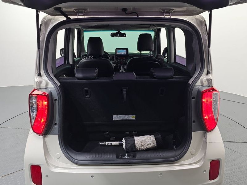 Image 19