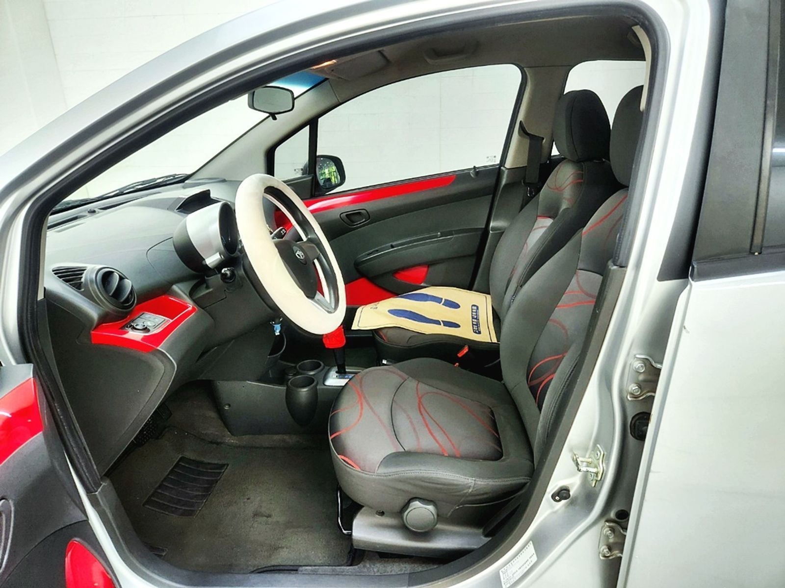 Image 9