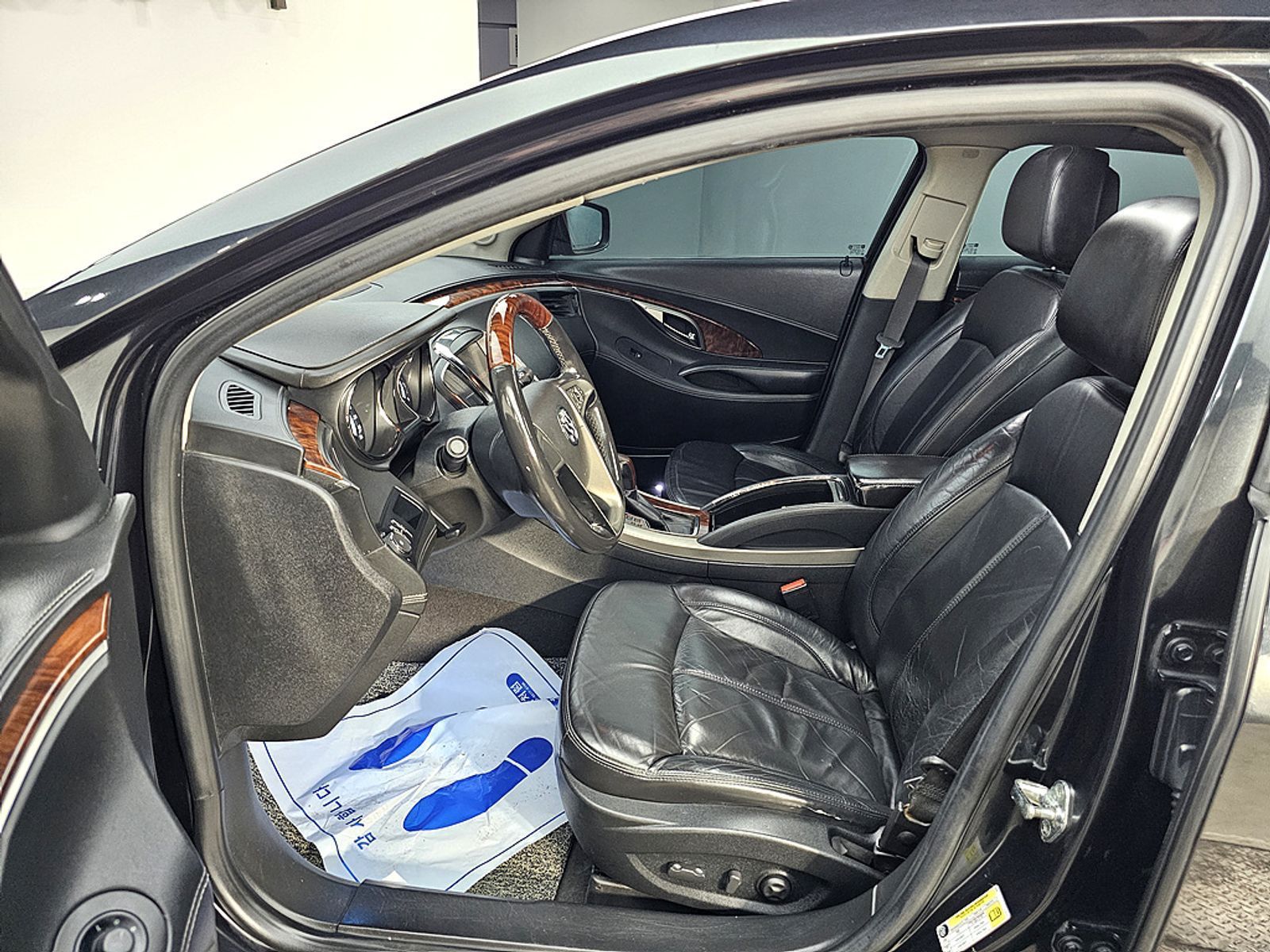 Image 7