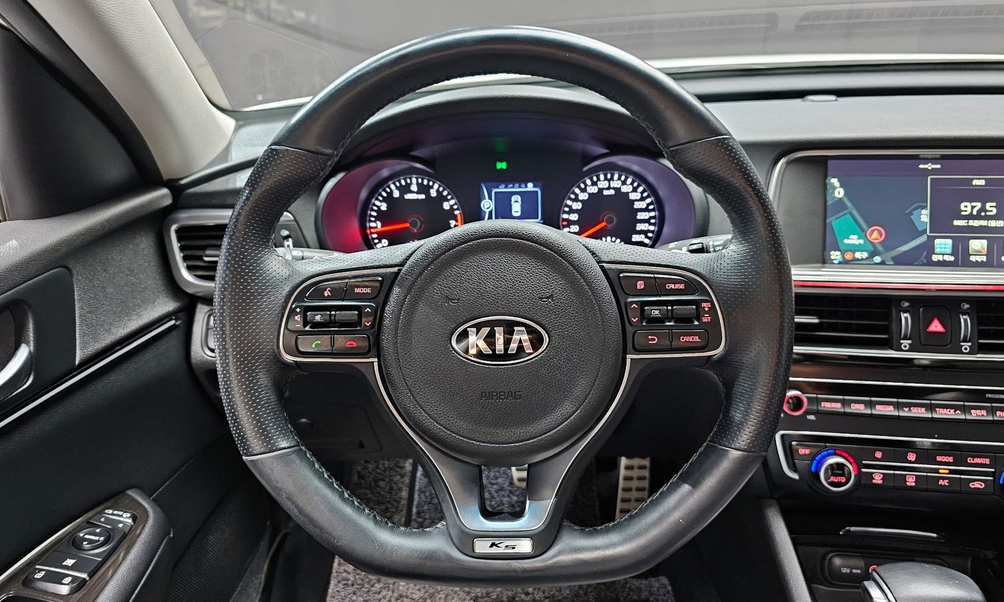 Image 12