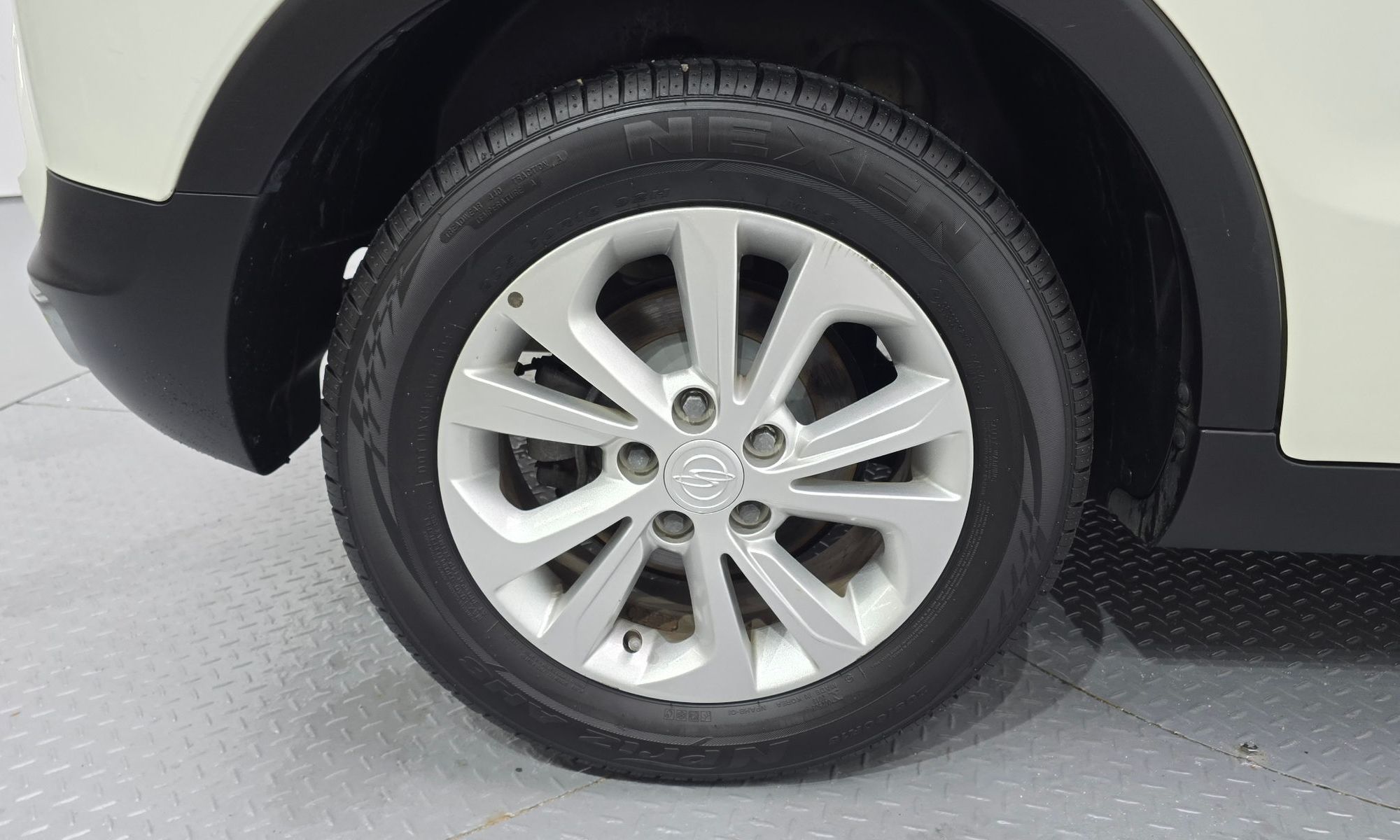 Image 4