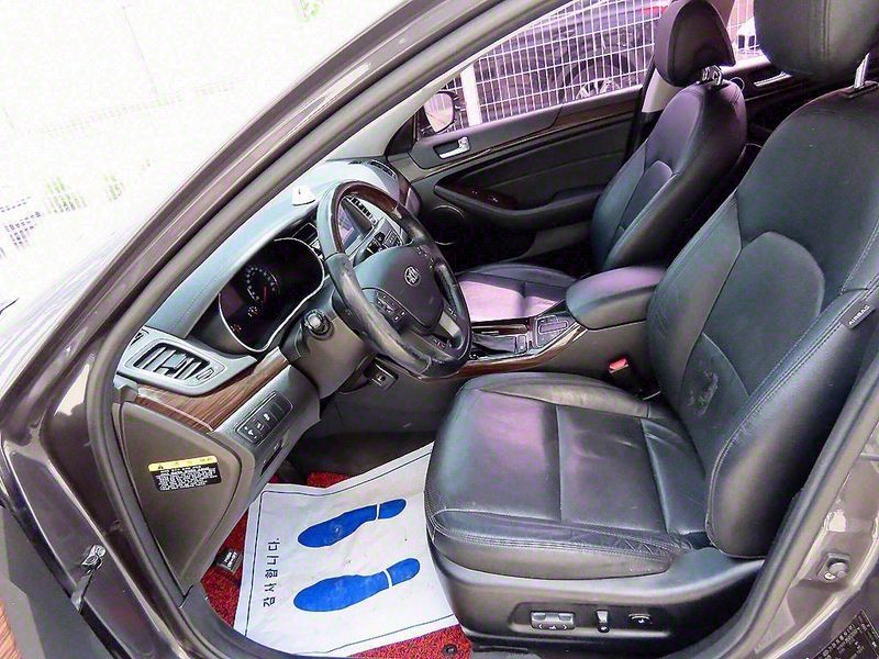 Image 4